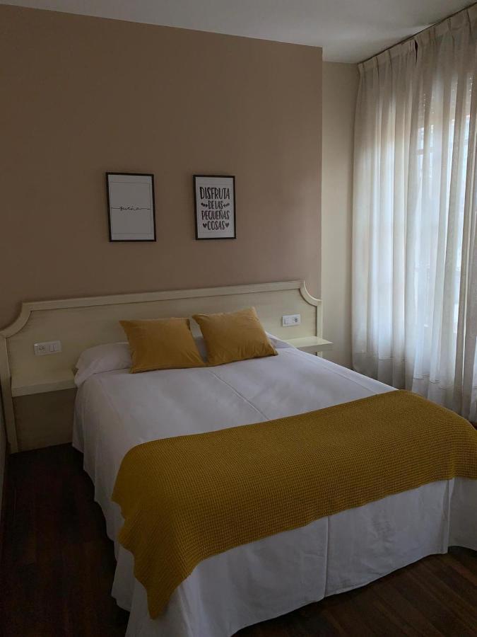 Onís Hotel Los Robles מראה חיצוני תמונה